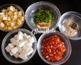 A picture of step 1 of Paneer-Apple Nutritious Salad.