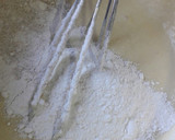 Foto del paso 3 de la receta: Budín de coco y yogur de dulce de leche💕