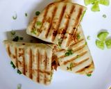 A picture of step 6 of Shawarma bread sandwich.