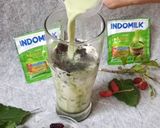 Foto langkah ke 4 dari resep Mulberry Oreo Creamy Matcha.