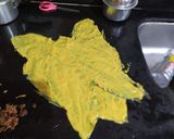 A picture of step 4 of Aloo Vadi or Patra.