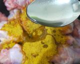 Foto langkah ke 2 dari resep Ayam Goreng Bumbu Racik Instan.