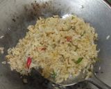 Foto langkah ke 3 dari resep Nasi goreng kampung.