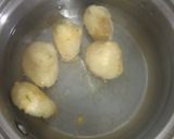 A picture of step 3 of Dahi Vada.
