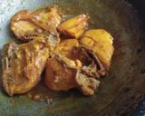 Foto langkah ke 3 dari resep Ayam Goreng / Bakar Sambal Penyet.