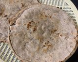 બાજરી ના રોટલા (Bajri Rotla Recipe In Gujarati) રેસીપી સ્ટેપ5ફોટો