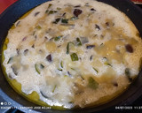 Foto del paso 5 de la receta: Tortilla de berenjenas, calabacín y cebolla