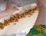 A picture of step 10 of Chicken flower buns recipe.