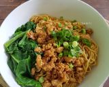 Foto langkah ke 5 dari resep Mie Yamin (Mie Ayam Kering).
