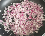 Foto del paso 1 de la receta: Arroz con higadillos de pollo