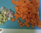 Foto langkah ke 1 dari resep Tumisan Rolade sayuran.