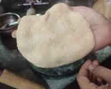 उल्टे तवे की रोटी (Ulte tave ki roti recipe in hindi) रेसिपी चरण 2 फोटो