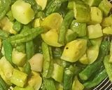 A picture of step 4 of Veg kolhapuri.