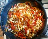 Foto del paso 5 de la receta: Fideos (tagliatelli) con verduras al woock