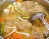 Hình bước làm 4 của món Nui gà giò sống rau củ