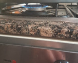 Foto del paso 5 de la receta: Paella de conejo y alcachofas