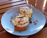 Foto del paso 5 de la receta: Torrada de hummus y huevo frito