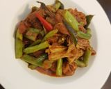 A picture of step 4 of Bean dry curry with tofu skin.