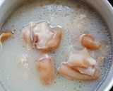 Foto langkah ke 1 dari resep Tumis kikil / kulit / kaki sapi "sunda rasa".