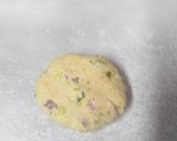 प्याज और बंदगोभी के थेपले (pyaz aur bandh Gobi ke theple recipe in Hindi) रेसिपी चरण 4 फोटो