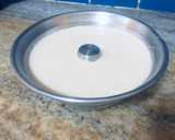 Foto del paso 3 de la receta: Flan de leche condensada en essen con dulce de leche 🇦🇷