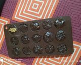A picture of step 4 of Homemade chocolates.