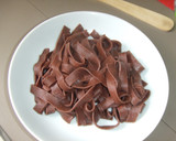 Foto del paso 4 de la receta: Pasta de chocolate con gorgonzola y cebolla blanca