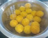A picture of step 5 of Paneer Stuffed Shahi Gatta Curry.