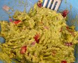 Foto del passaggio 6 della ricetta Tacos di salmone e avocado
