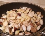 Foto del passaggio 2 della ricetta Polenta e porcini