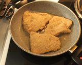 Foto del paso 6 de la receta: Milanesas de salmón con ensalada Ucraniana, y olvido