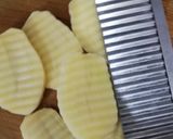 A picture of step 2 of Curly fries.