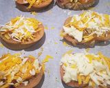 Foto del paso 3 de la receta Tostadas gratinadas