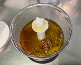 Une image de l'étape 3 de Marinade épicée au citron, érable, tomate et moutarde à l'ancienne.