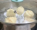 Foto langkah ke 4 dari resep Bakpao Isi Cokelat Keju (Tepung Terigu & Maizena).