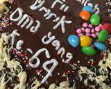 Foto langkah ke 6 dari resep Kue ultah basic brownies kukus Ny Liem.