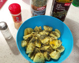 Foto del paso 4 de la receta: Patatas al horno con salsa alioli