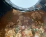 A picture of step 10 of Chicken chilli sauce.