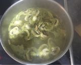 Foto del paso 3 de la receta: Sopa de espárragos, brócoli y champiñón (con chía y sésamo)