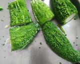 ड्राई भरवां करेले (Dry Bharwan karele recipe in Hindi) रेसिपी चरण 1 फोटो