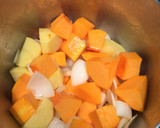 Foto del paso 2 de la receta: Crema de calabaza con cúrcuma