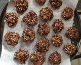 Banana double choc cookies recipe step 5 photo