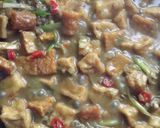 Foto langkah ke 5 dari resep Isi Kerang Masak Kuning.