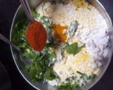 A picture of step 2 of Corn spinach pakoda.