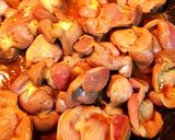 Hình bước làm 2 của món Mề Gà Xào Bơ