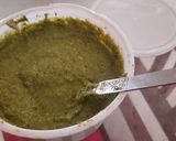 A picture of step 3 of Paneer pakoda.