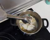 Foto del paso 3 de la receta: Trampantojo de turrón. Turrón de queso camembert y frutos secos