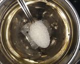 A picture of step 3 of Oreo milk shake.