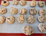 Foto del paso 5 de la receta: Galletitas de dátiles, coco y chocolate sin gluten, sin huevo, sin azúcar