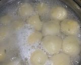 Foto langkah ke 4 dari resep Cilok isi telor bumbu kacang anti gagal.